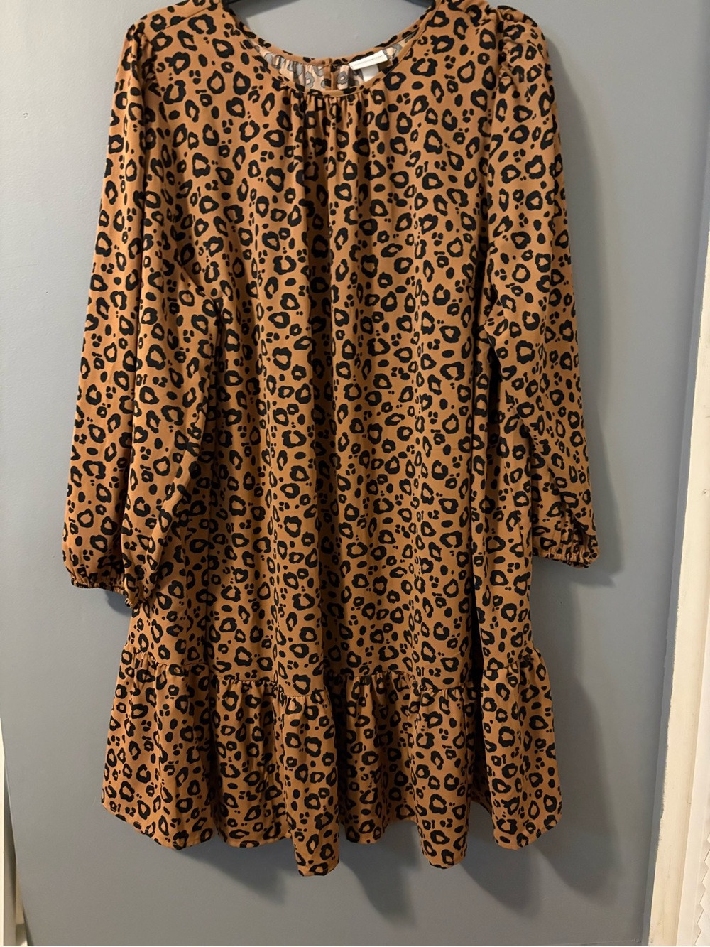 Ava & Viv Black Leopard Print Brown Ruffle Hem Dress